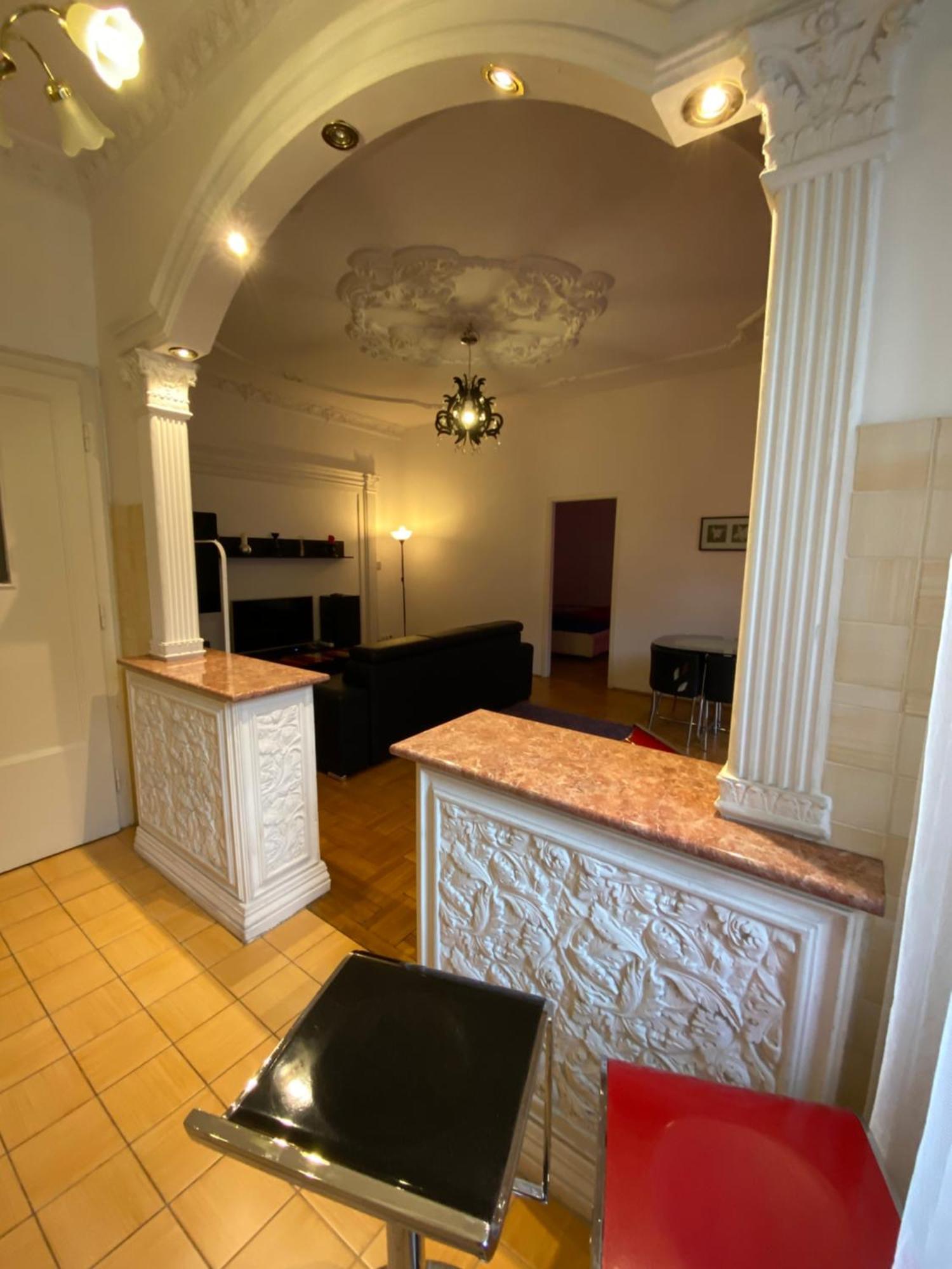 Apartment With Balcony And Ac Next To Danube Budapeszt Zewnętrze zdjęcie